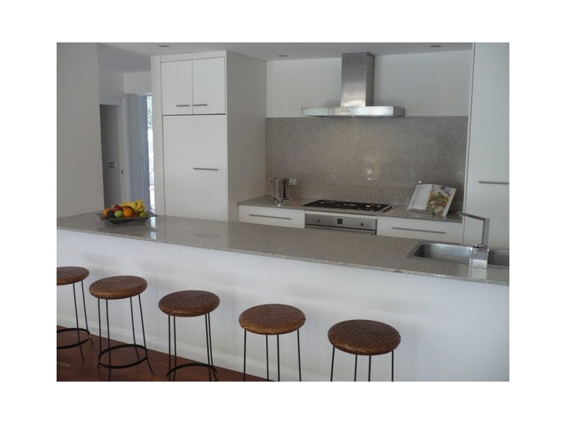 24 Mirning Crescent, Aranda ACT 2614