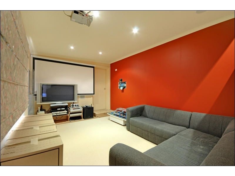 34 Aurora Close, Mawson ACT 2607
