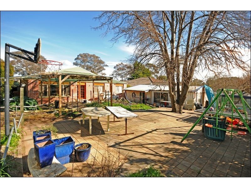 34 Aurora Close, Mawson ACT 2607