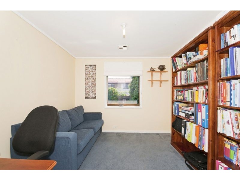 81 Livingston Avenue, Kambah ACT 2902