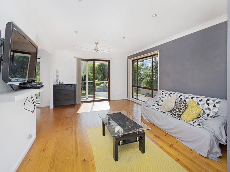 26 South Kiama Drive, Kiama Heights NSW 2533