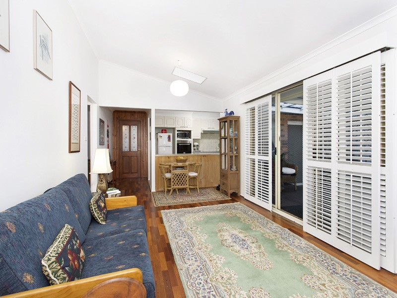 49 Barton Drive, Kiama Downs NSW 2533