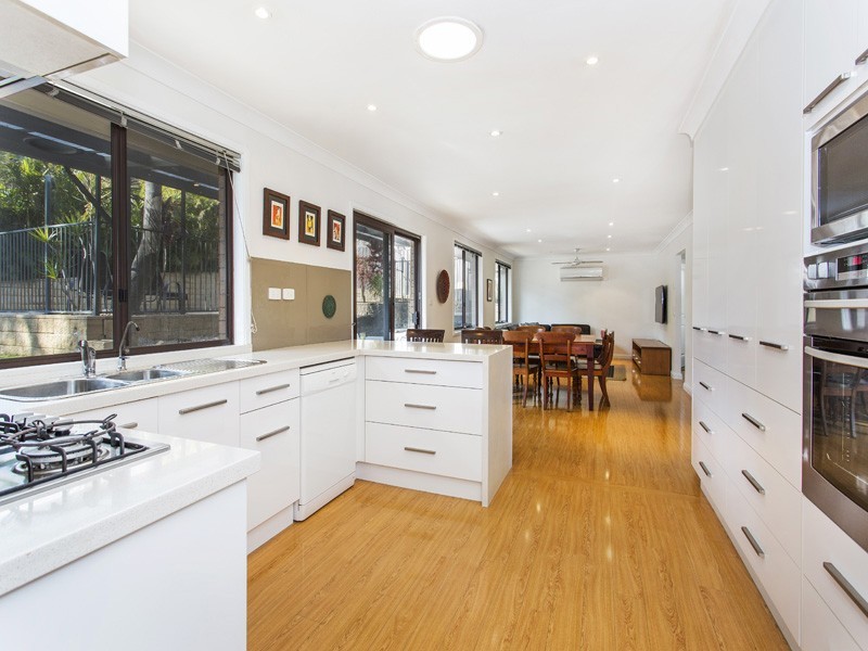 12 Tarrant Avenue, Kiama Downs NSW 2533