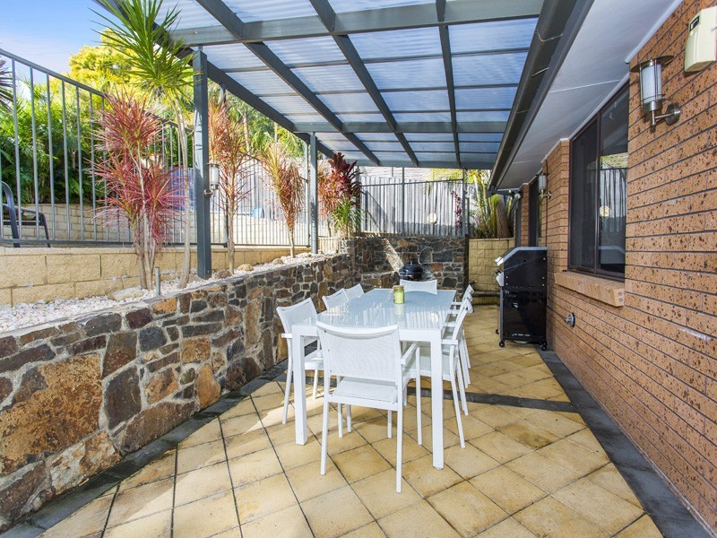 12 Tarrant Avenue, Kiama Downs NSW 2533