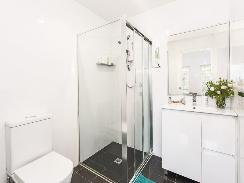 100 Riverside Drive, Kiama Downs NSW 2533