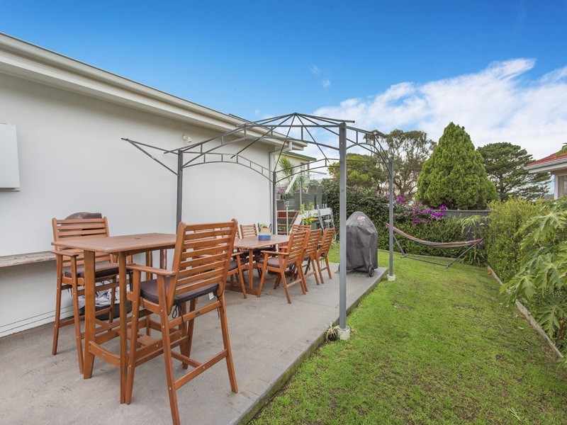 100 Riverside Drive, Kiama Downs NSW 2533