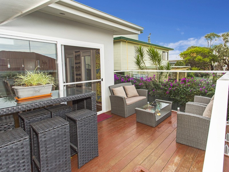 100 Riverside Drive, Kiama Downs NSW 2533