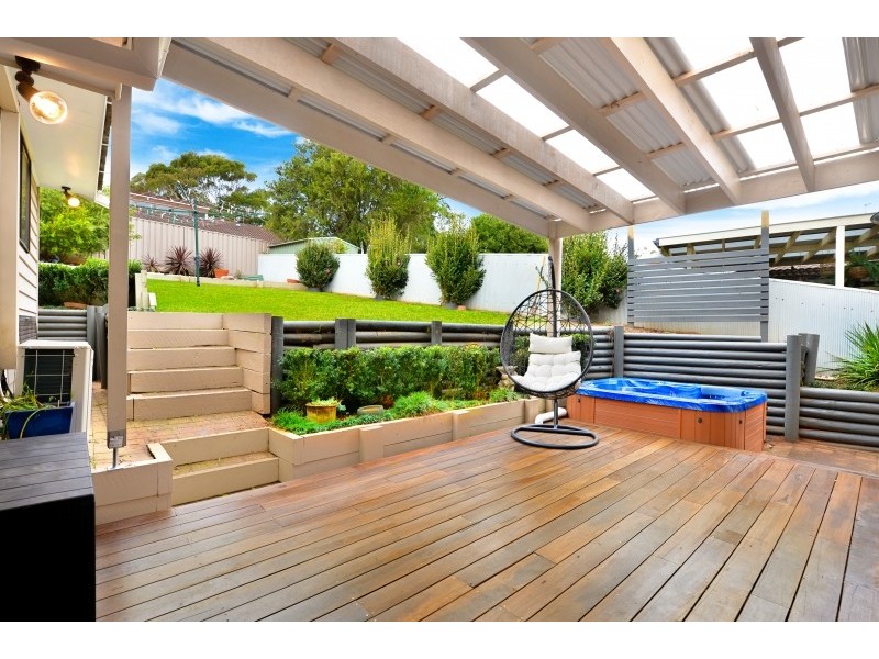 53 Barton Drive, Kiama Downs NSW 2533