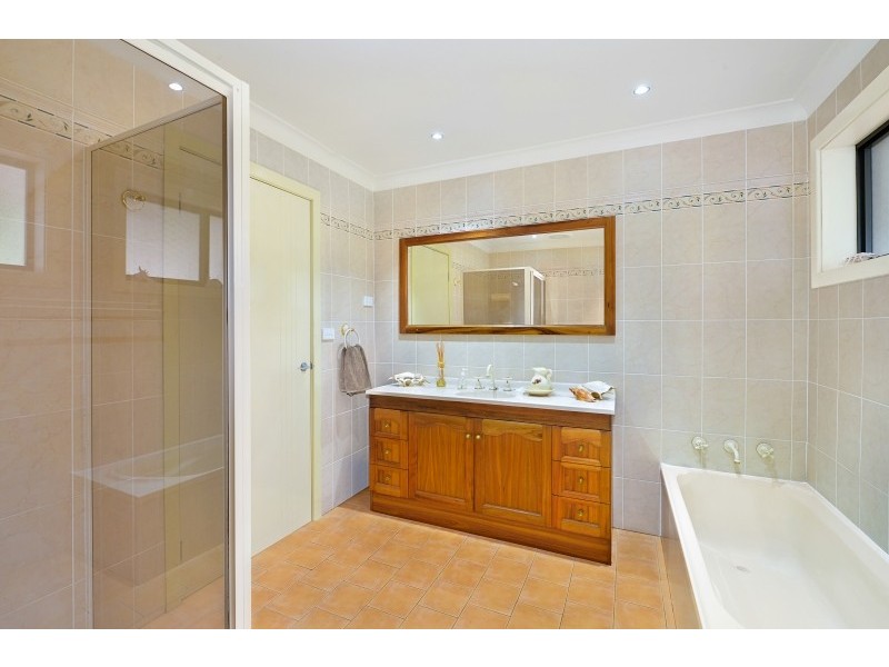 53 Barton Drive, Kiama Downs NSW 2533