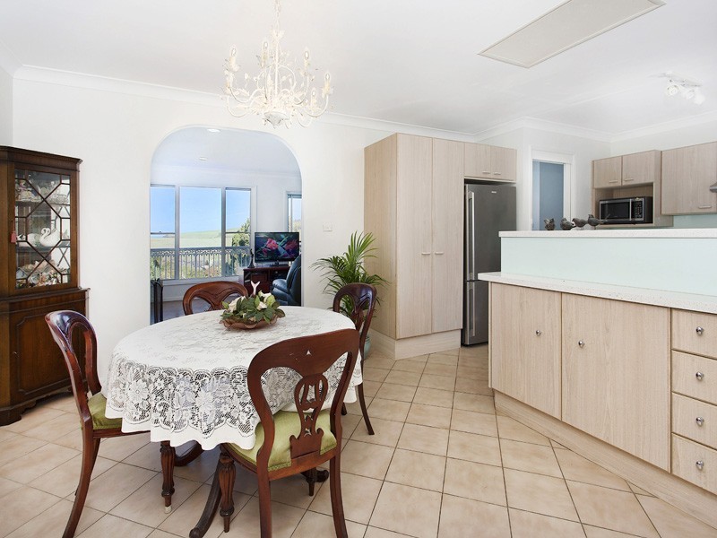77 Kalang Road, Kiama Heights NSW 2533