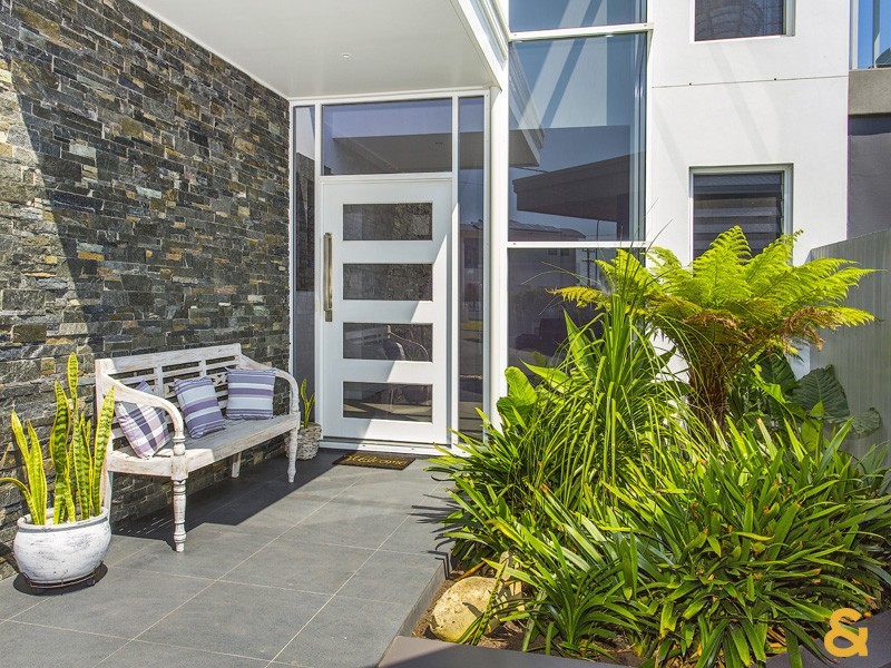 4 THE CIRCUIT, Kiama Downs NSW 2533