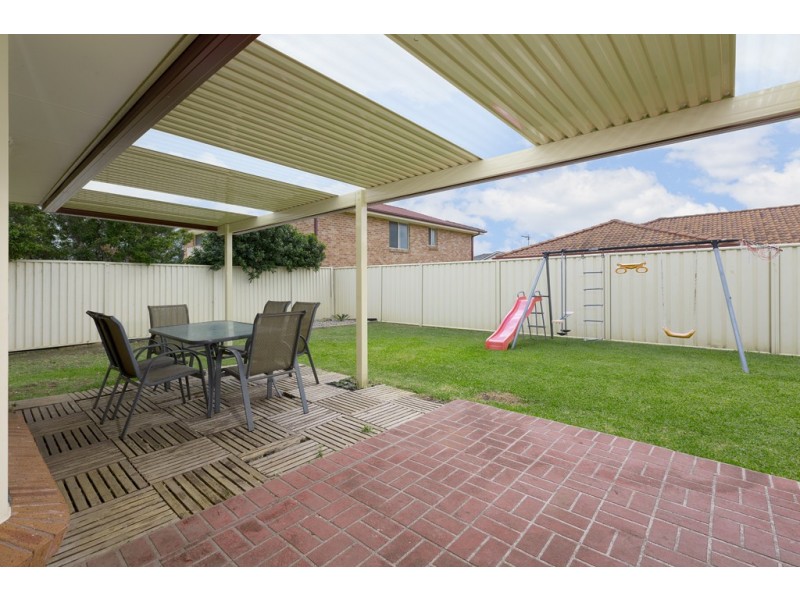 11 Stubbs Road, Albion Park NSW 2527