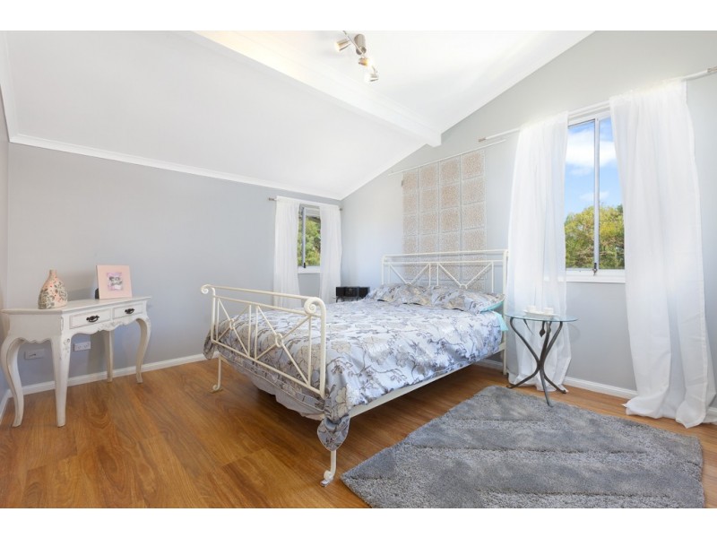 1/33 Tarrant Avenue, Kiama Downs NSW 2533