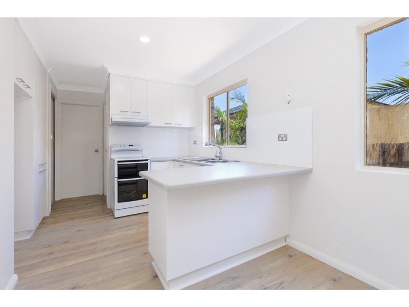 3/34 Surfside Drive, Port Kembla NSW 2505