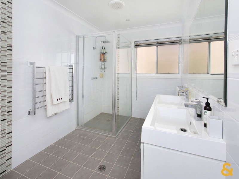 32 Belvedere Street, Kiama NSW 2533