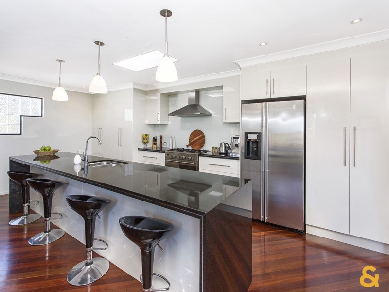 20 Kiarama Avenue, Kiama Downs NSW 2533