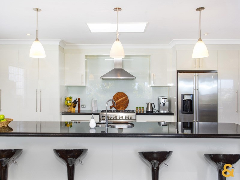 20 Kiarama Avenue, Kiama Downs NSW 2533