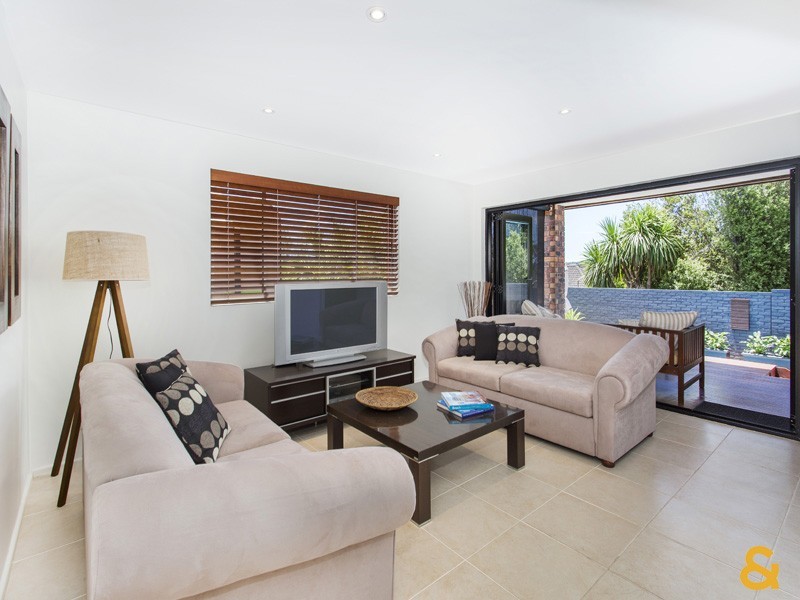 20 Kiarama Avenue, Kiama Downs NSW 2533