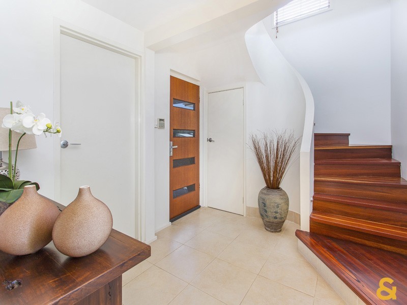 20 Kiarama Avenue, Kiama Downs NSW 2533