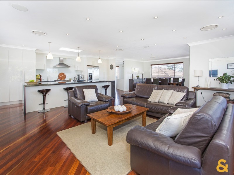 20 Kiarama Avenue, Kiama Downs NSW 2533