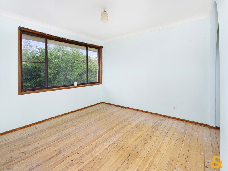 32 Cameron Cres, Kiama Downs NSW 2533