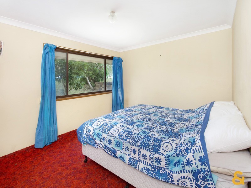 32 Cameron Cres, Kiama Downs NSW 2533