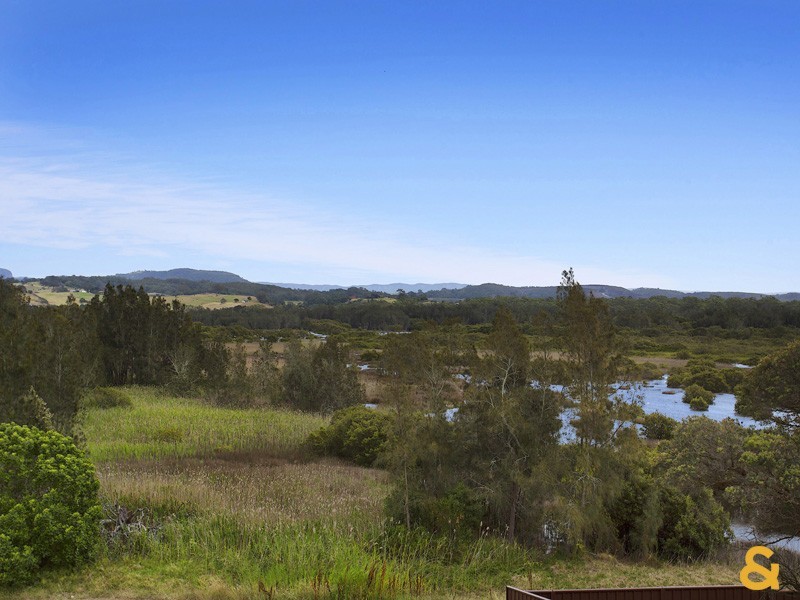 32 Cameron Cres, Kiama Downs NSW 2533