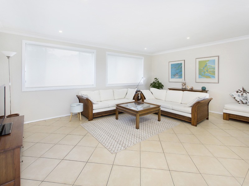 46 Barton Drive, Kiama Downs NSW 2533