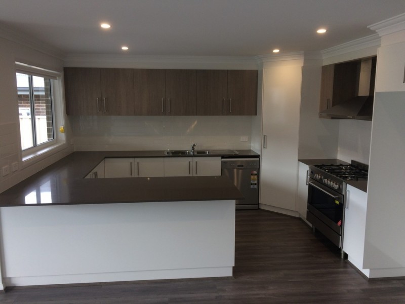 142 Horsley Drive, Horsley NSW 2530