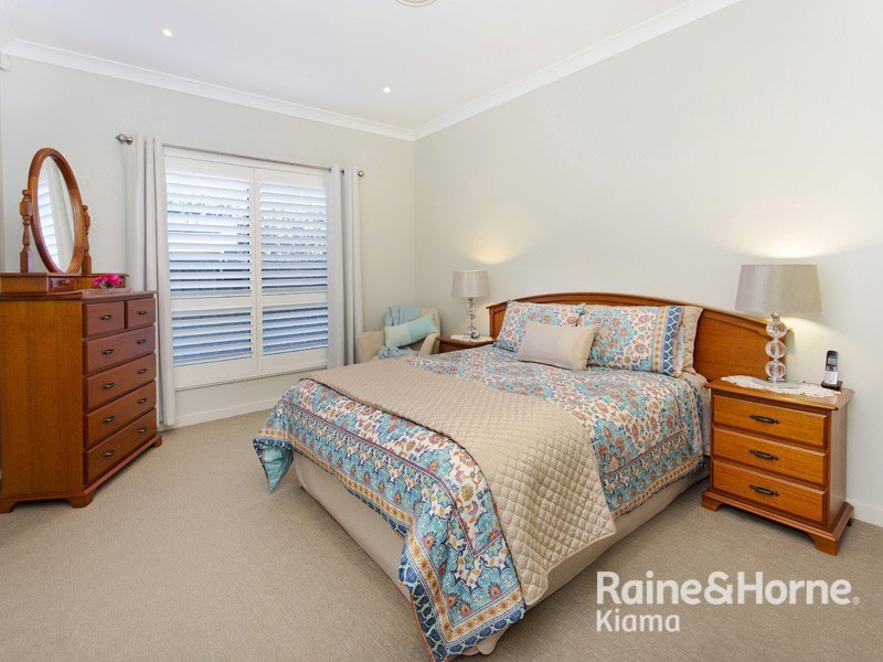 9 Riverside cres, Haywards Bay NSW 2530