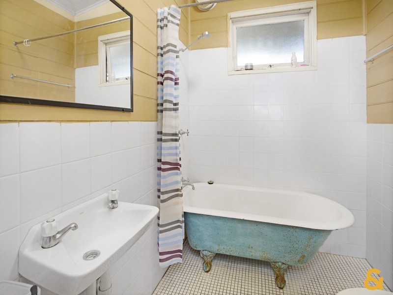 17 Minnamurra Street, Kiama NSW 2533