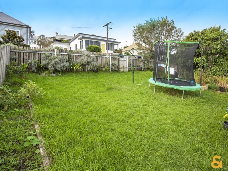 17 Minnamurra Street, Kiama NSW 2533