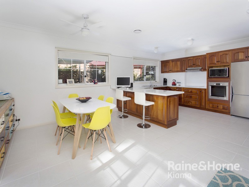 2/9 Meares Place, Kiama NSW 2533