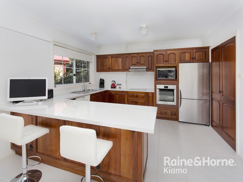 2/9 Meares Place, Kiama NSW 2533