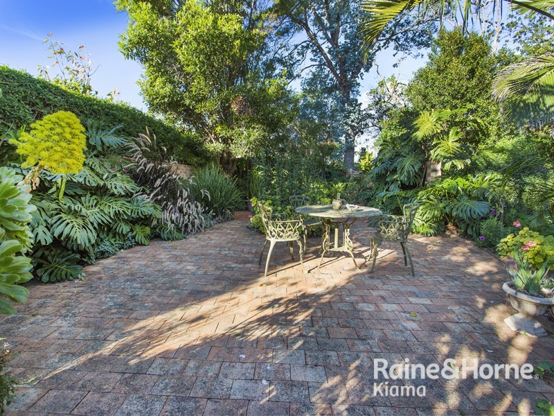 2 Stewart Place, Kiama NSW 2533