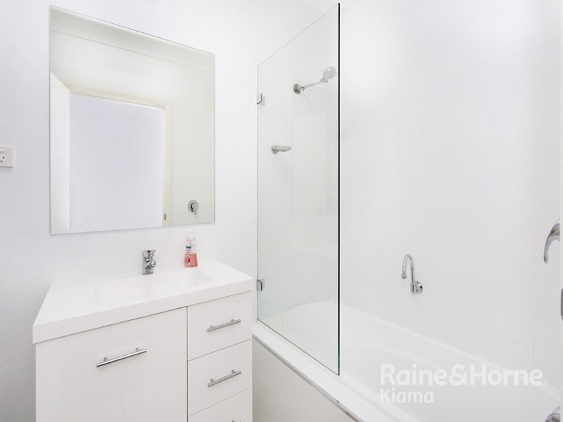 1 and 2/136 Horsley Drive, Horsley NSW 2530