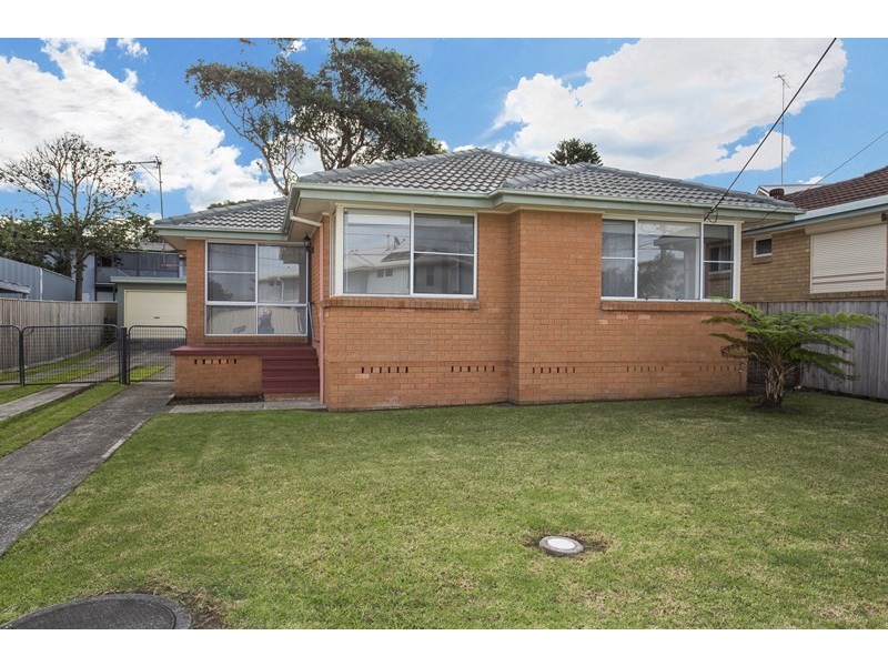 37 Johnson st, Kiama Downs NSW 2533