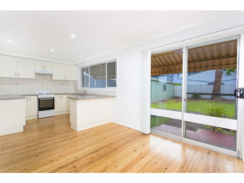 37 Johnson st, Kiama Downs NSW 2533