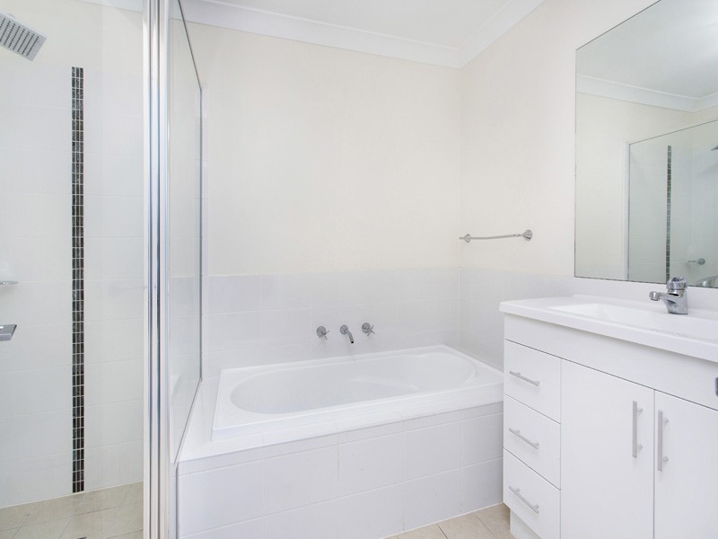 38 Churchill Circuit, Barrack Heights NSW 2528