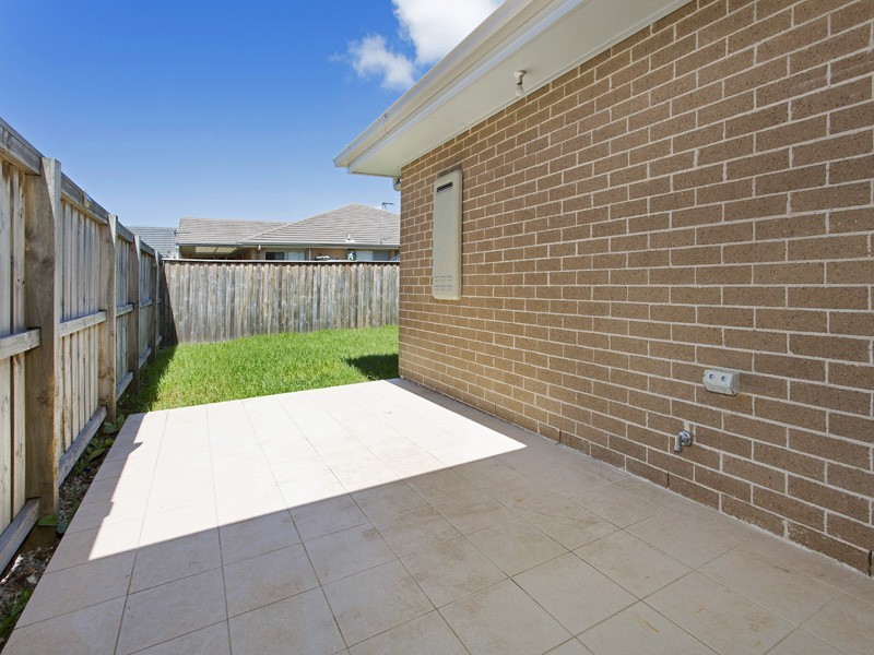 38 Churchill Circuit, Barrack Heights NSW 2528