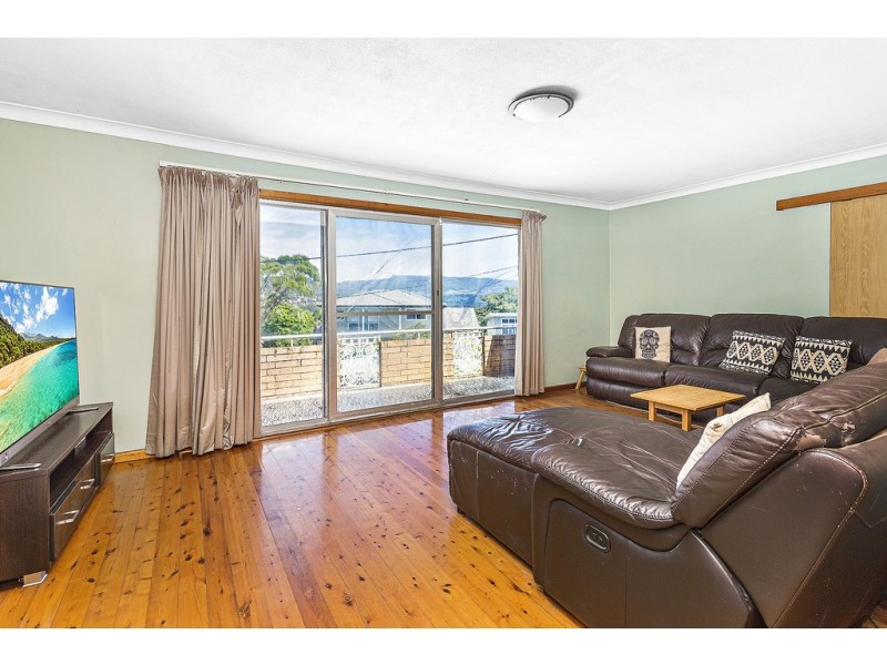 12 Hoolong Avenue, Kiama Downs NSW 2533