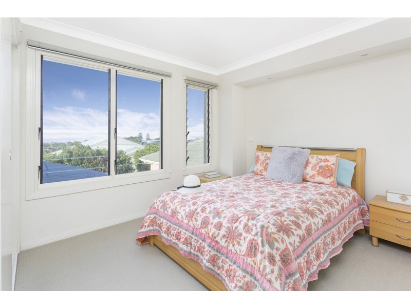 5a PRICE AVENUE, Kiama NSW 2533