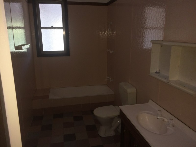 93 Berry, Nowra NSW 2541