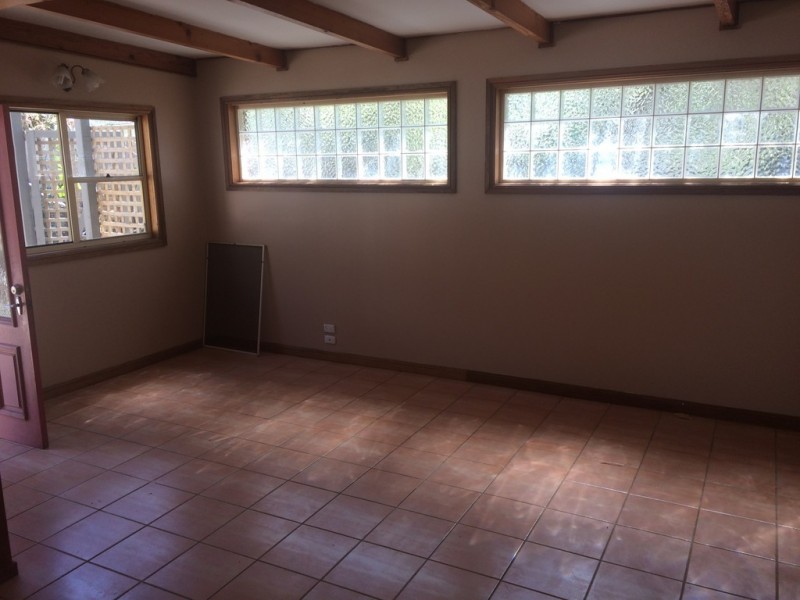 93 Berry, Nowra NSW 2541