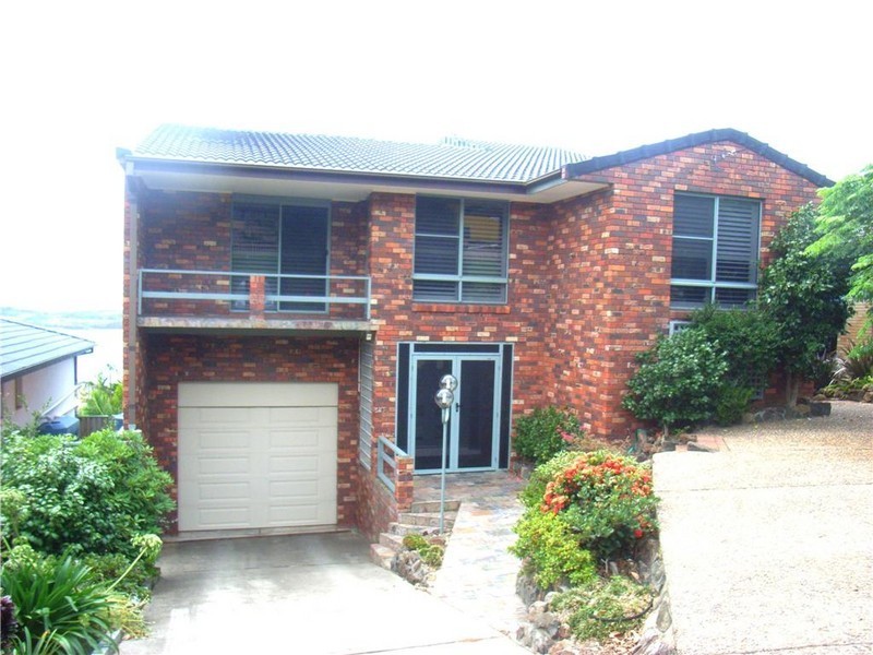 9 Antrim Street, Kiama NSW 2533