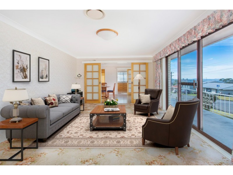 2 The Circuit, Kiama Downs NSW 2533