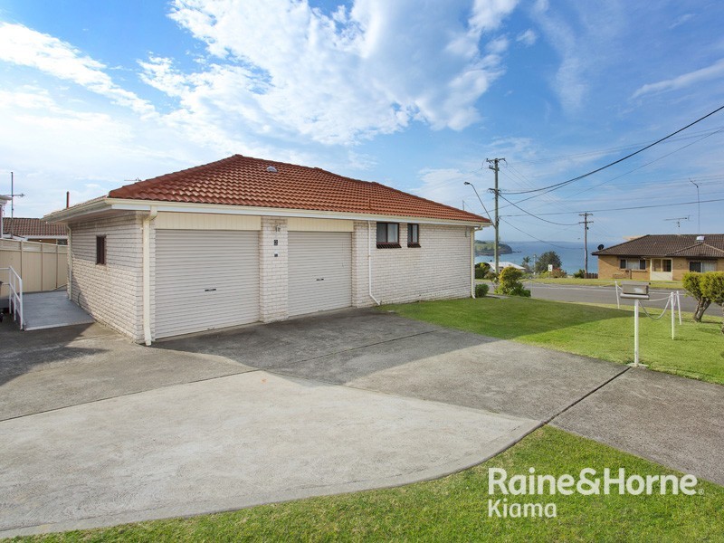 2 The Circuit, Kiama Downs NSW 2533