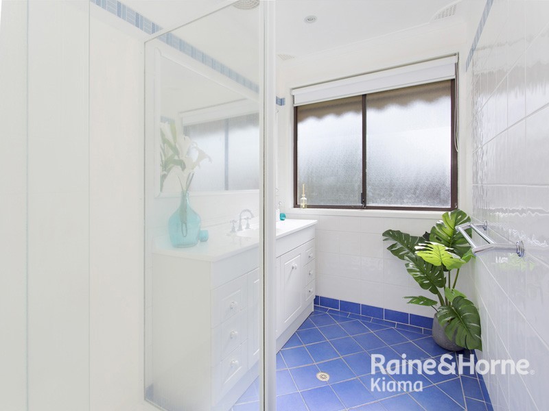 16 Hoskings Crescent, Kiama Downs NSW 2533