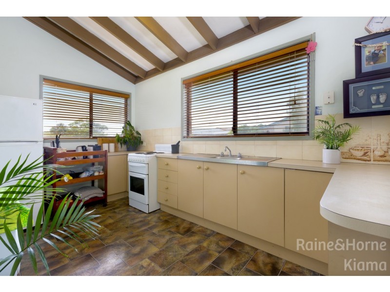 9 Gray Street, Kiama Downs NSW 2533