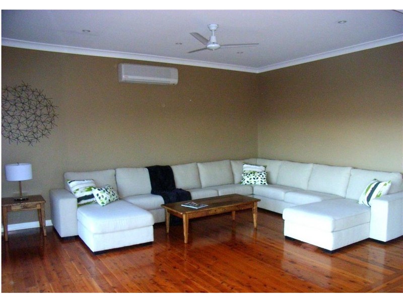25 Holden Avenue, Kiama NSW 2533